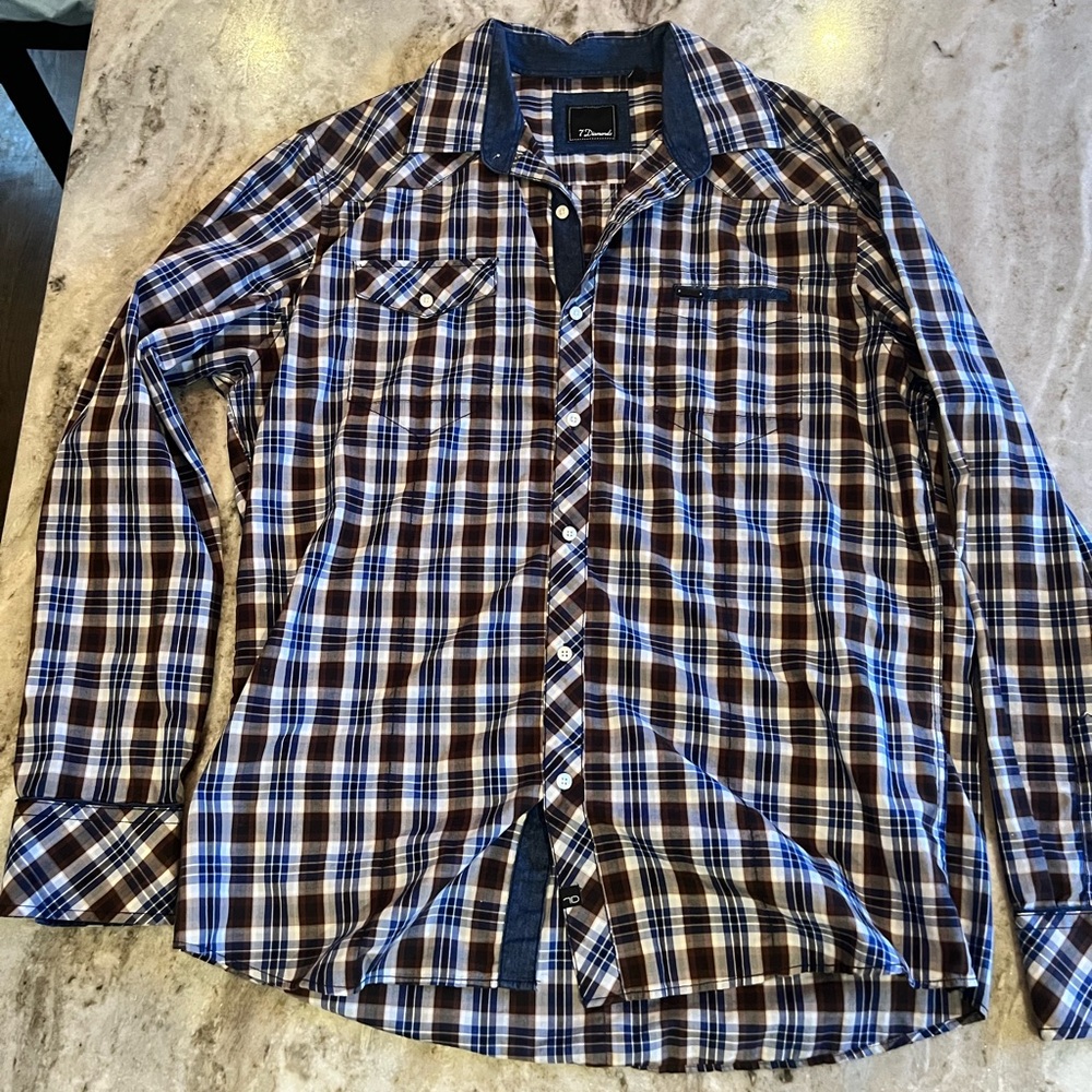 Men’s 7 Diamonds size xl/l long sleeve casual dress shirt